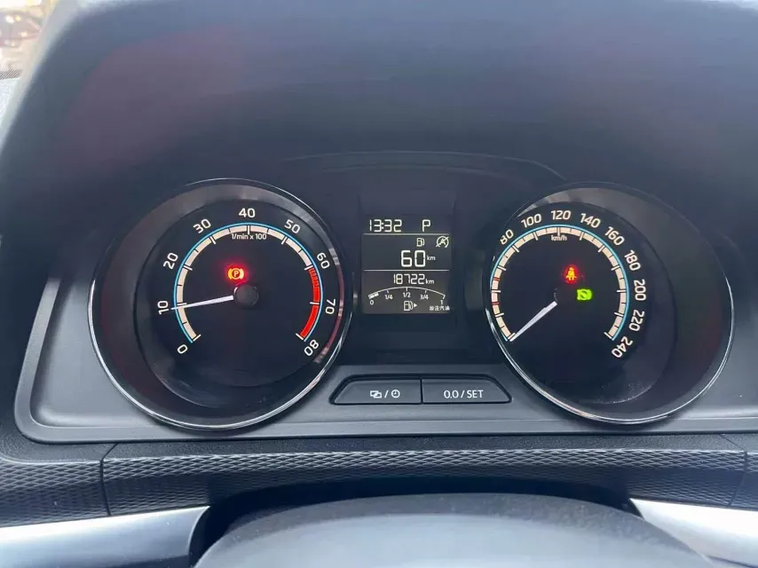 2020 Skoda Kamiq 1.5L 112HP L4 6AT,autocango,china used car exporter,china ev exporter,chinese used car exporter,chinese used ev exporter