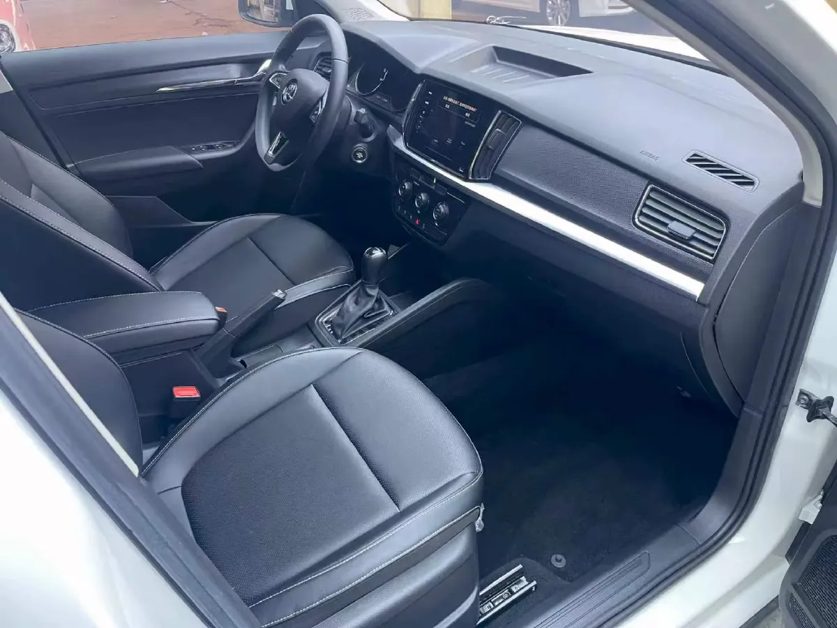 2020 Skoda Kamiq 1.5L 112HP L4 6AT,autocango,china used car exporter,china ev exporter,chinese used car exporter,chinese used ev exporter
