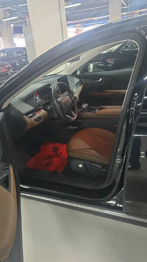 2022 HongQi E-QM5 BEV 54KWH,autocango,china used car exporter,china ev exporter,chinese used car exporter,chinese used ev exporter