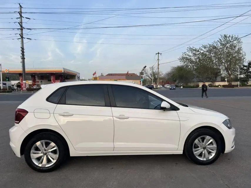 2023 Volkswagen Polo 1.5L 113HP L4 6AT,autocango,china used car exporter,china ev exporter,chinese used car exporter,chinese used ev exporter