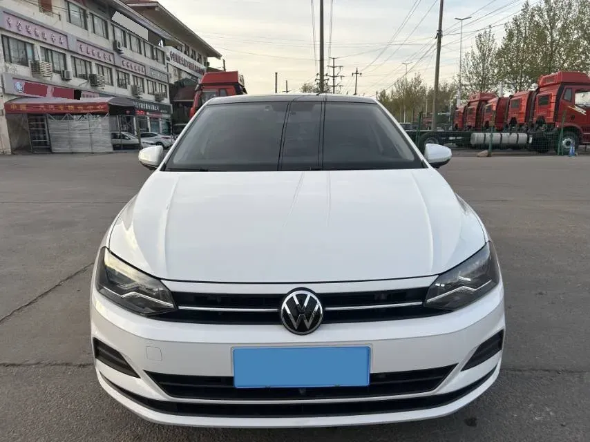 2023 Volkswagen Polo 1.5L 113HP L4 6AT,autocango,china used car exporter,china ev exporter,chinese used car exporter,chinese used ev exporter