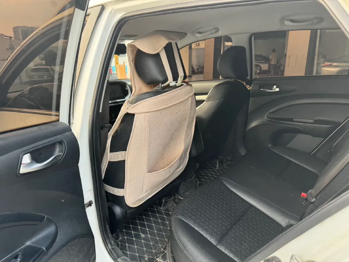 2019 Kia KX1 1.4L 100HP L4 6AT,autocango,china used car exporter,china ev exporter,chinese used car exporter,chinese used ev exporter