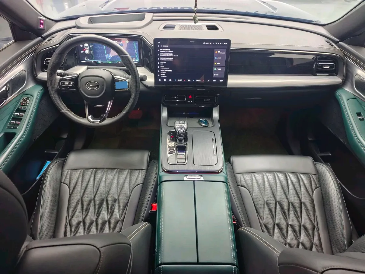 2022 GAC Trumpchi GS8 2.0T 190HP L4 E-CVT Hybrid,autocango,china used car exporter,china ev exporter,chinese used car exporter,chinese used ev exporter