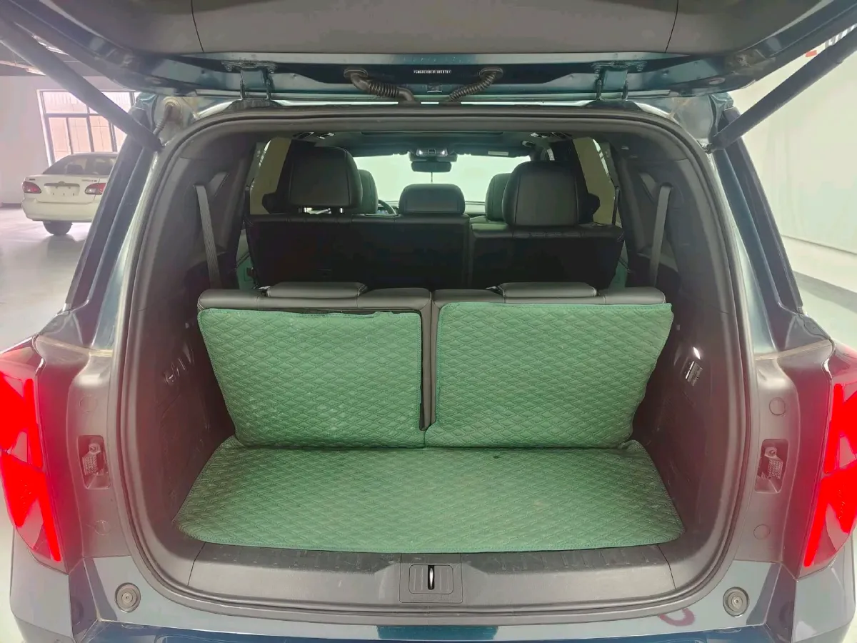 2022 GAC Trumpchi GS8 2.0T 190HP L4 E-CVT Hybrid,autocango,china used car exporter,china ev exporter,chinese used car exporter,chinese used ev exporter