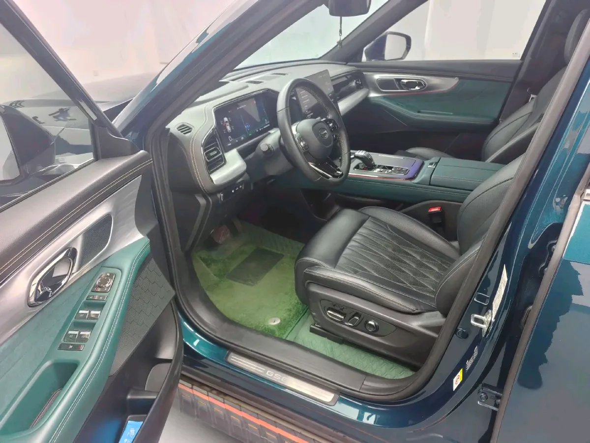 2022 GAC Trumpchi GS8 2.0T 190HP L4 E-CVT Hybrid,autocango,china used car exporter,china ev exporter,chinese used car exporter,chinese used ev exporter