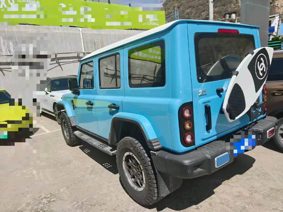 2025 212 212 T01 2.0T 252HP L4 8AT,autocango,china used car exporter,china ev exporter,chinese used car exporter,chinese used ev exporter