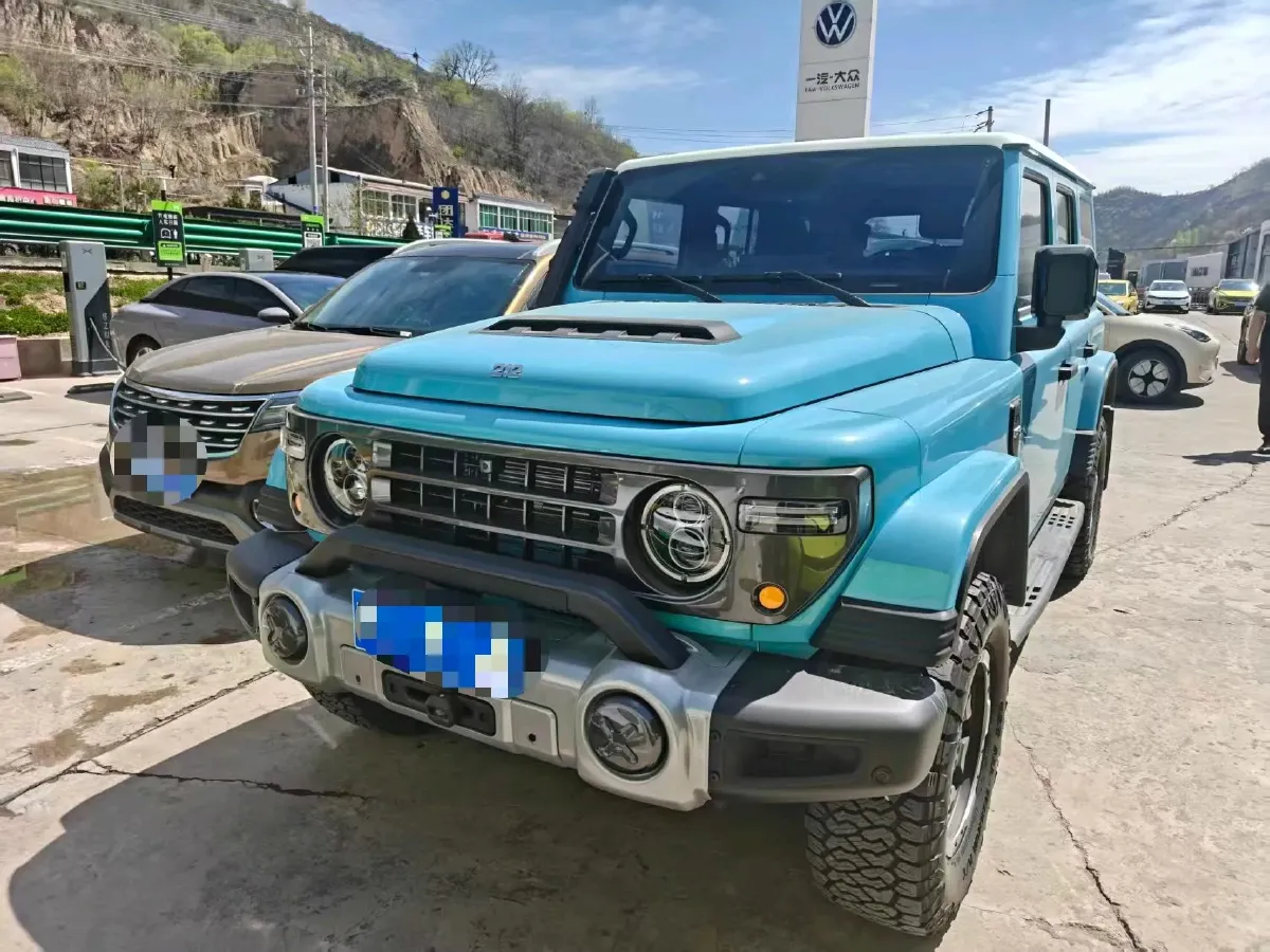 2025 212 212 T01 2.0T 252HP L4 8AT,autocango,china used car exporter,china ev exporter,chinese used car exporter,chinese used ev exporter