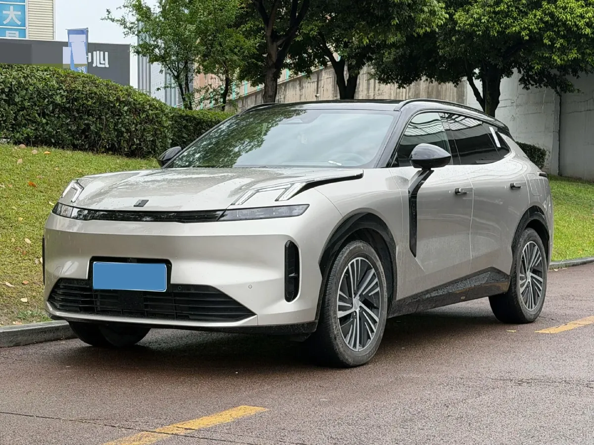 2023 LYNK&CO 08 EM-P 1.5T 163HP L4 3DHT PHEV 21.2KWH,autocango,china used car exporter,china ev exporter,chinese used car exporter,chinese used ev exporter
