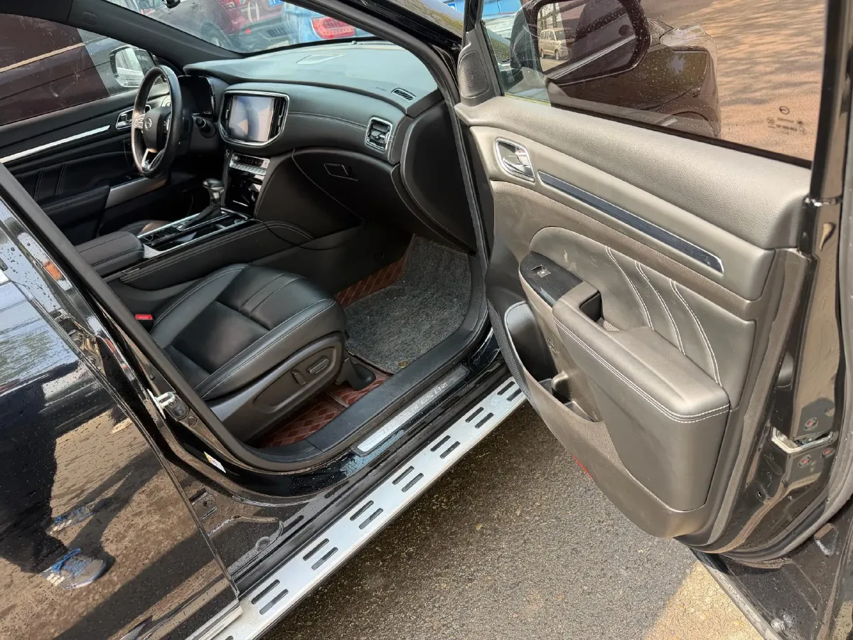 2020 GAC Trumpchi GS8 2.0T 252HP L4 6AT,autocango,china used car exporter,china ev exporter,chinese used car exporter,chinese used ev exporter