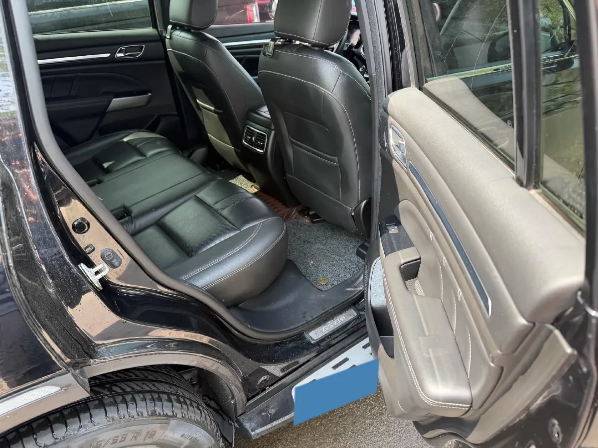 2020 GAC Trumpchi GS8 2.0T 252HP L4 6AT,autocango,china used car exporter,china ev exporter,chinese used car exporter,chinese used ev exporter