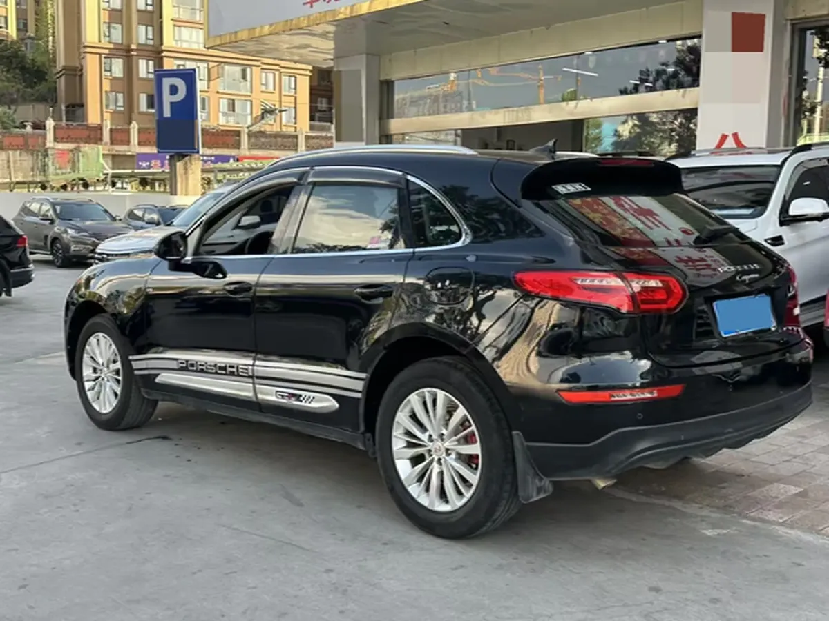 2017 Zotye SR9 2.0T 190HP L4 6DCT,autocango,china used car exporter,china ev exporter,chinese used car exporter,chinese used ev exporter