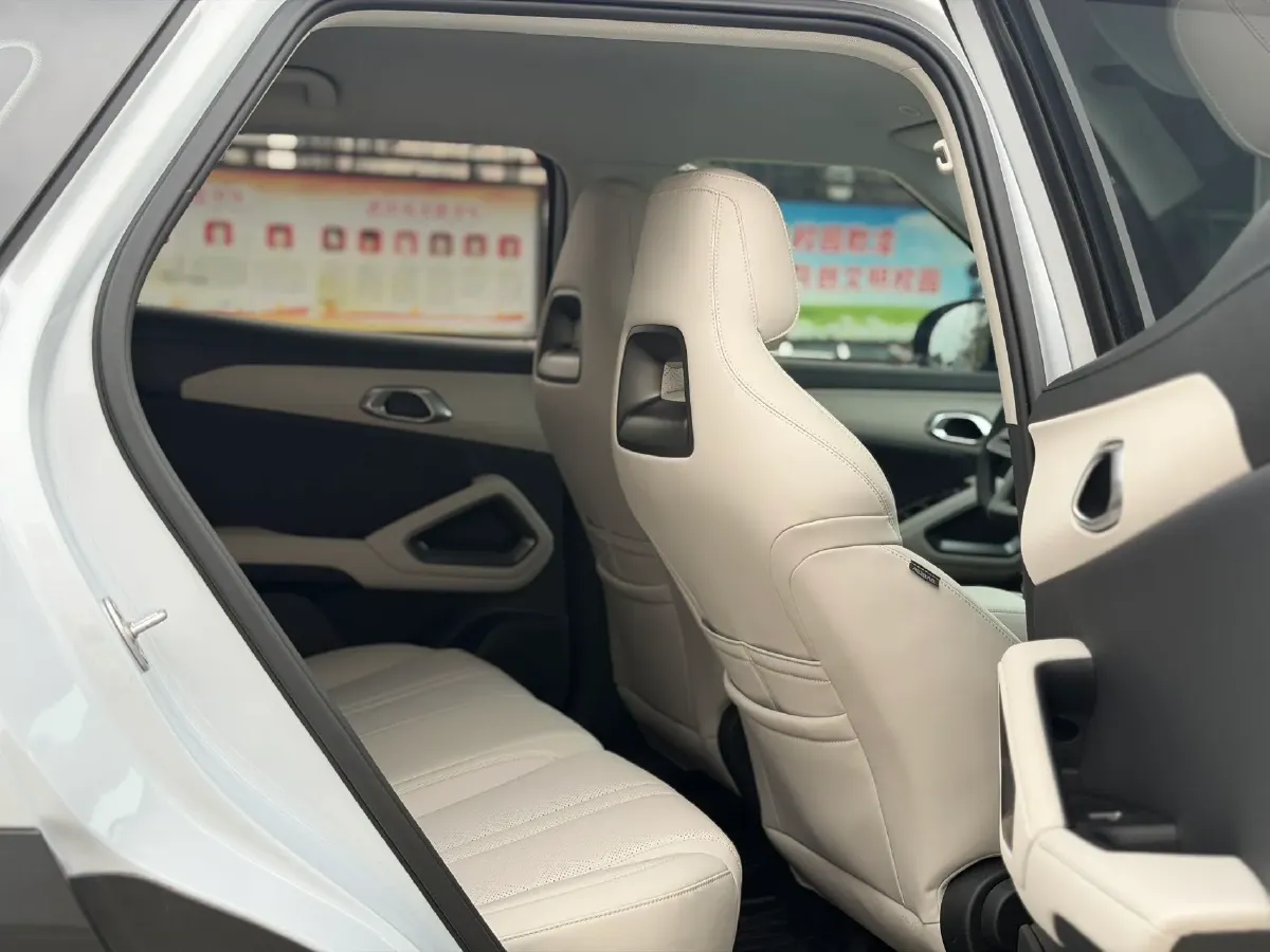 2024 BYD YuanUP BEV 45.12KWH,autocango,china used car exporter,china ev exporter,chinese used car exporter,chinese used ev exporter