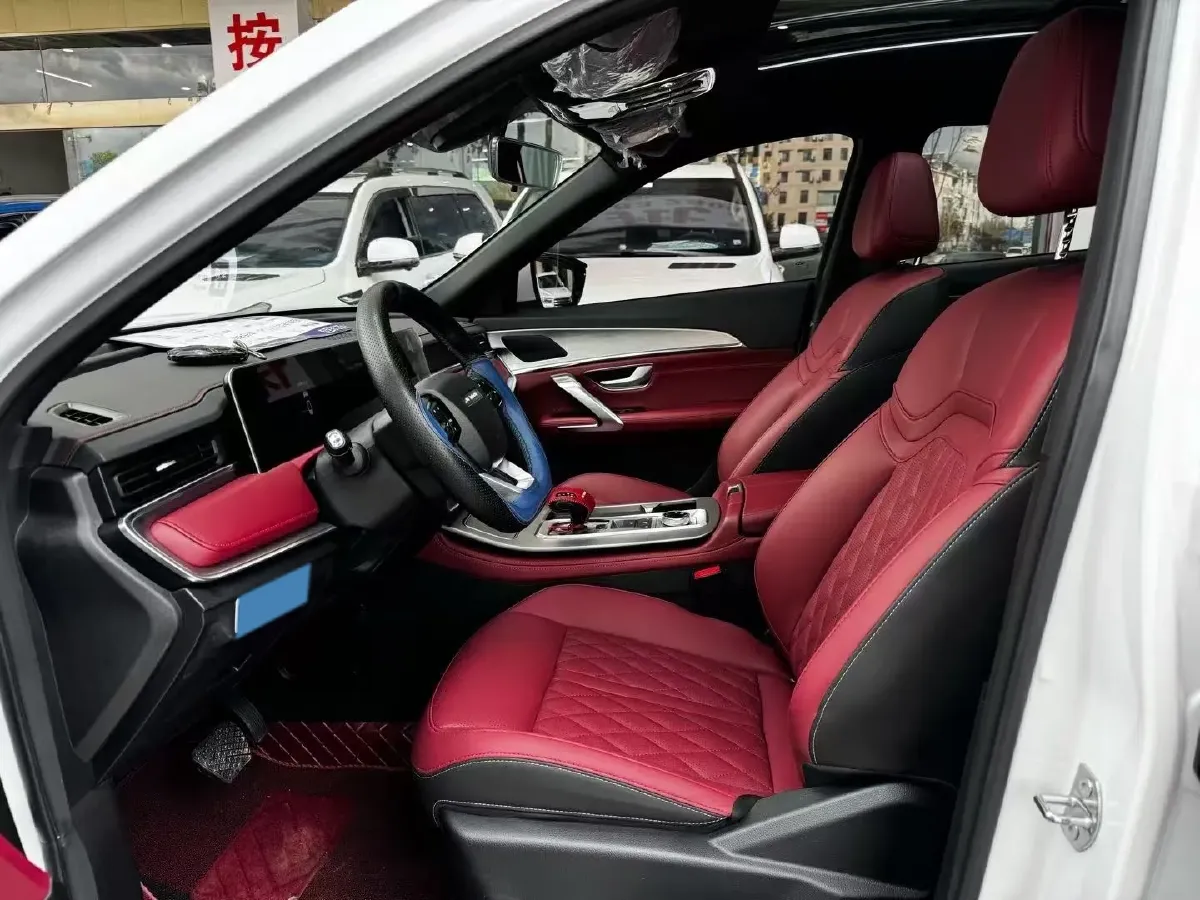 2024 Jetour X70 Plus 1.5T 156HP L4 6DCT,autocango,china used car exporter,china ev exporter,chinese used car exporter,chinese used ev exporter