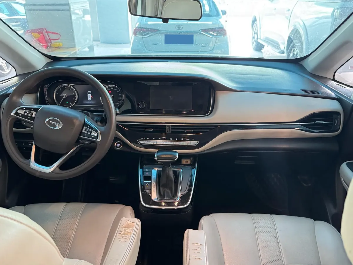 2021 GAC Trumpchi M6 1.5T 169HP L4 7DCT,autocango,china used car exporter,china ev exporter,chinese used car exporter,chinese used ev exporter