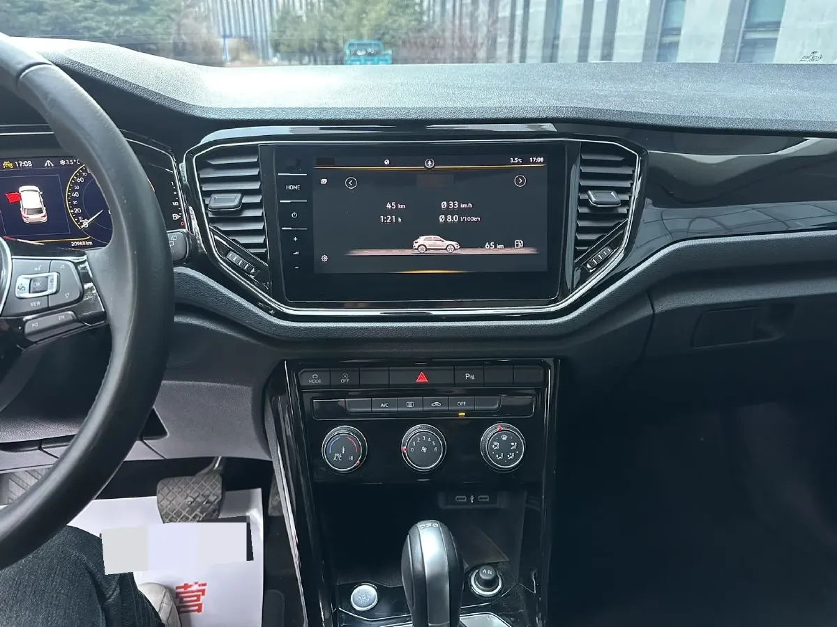 2021 Volkswagen T-Roc 1.4T 150HP L4 7DCT,autocango,china used car exporter,china ev exporter,chinese used car exporter,chinese used ev exporter