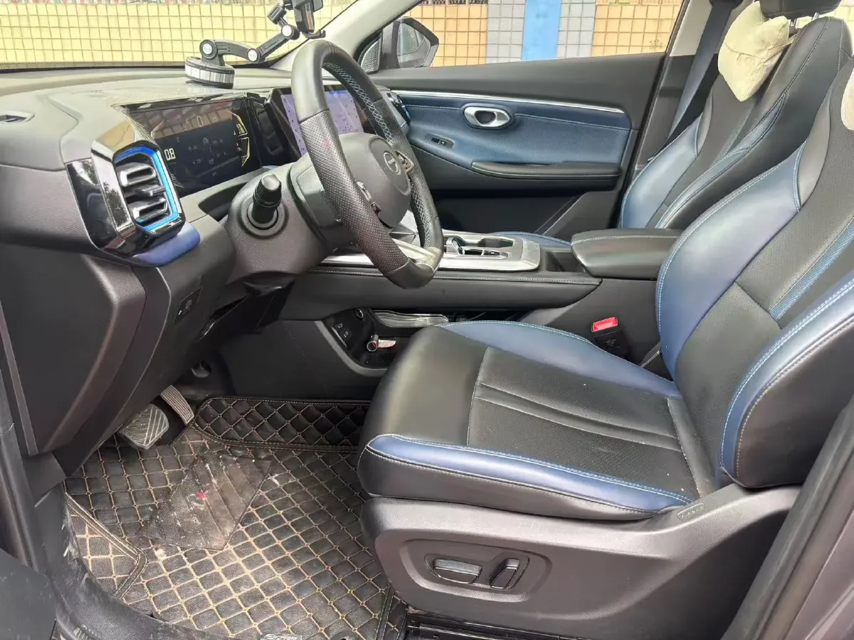 2023 GAC Trumpchi GS3 1.5T 177HP L4 7DCT,autocango,china used car exporter,china ev exporter,chinese used car exporter,chinese used ev exporter