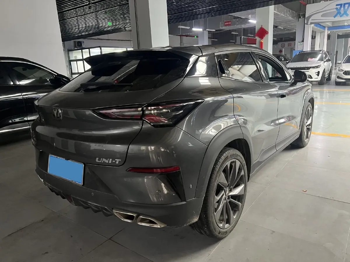 2020 ChangAn UNI-T 1.5T 180HP L4 7DCT,autocango,china used car exporter,china ev exporter,chinese used car exporter,chinese used ev exporter