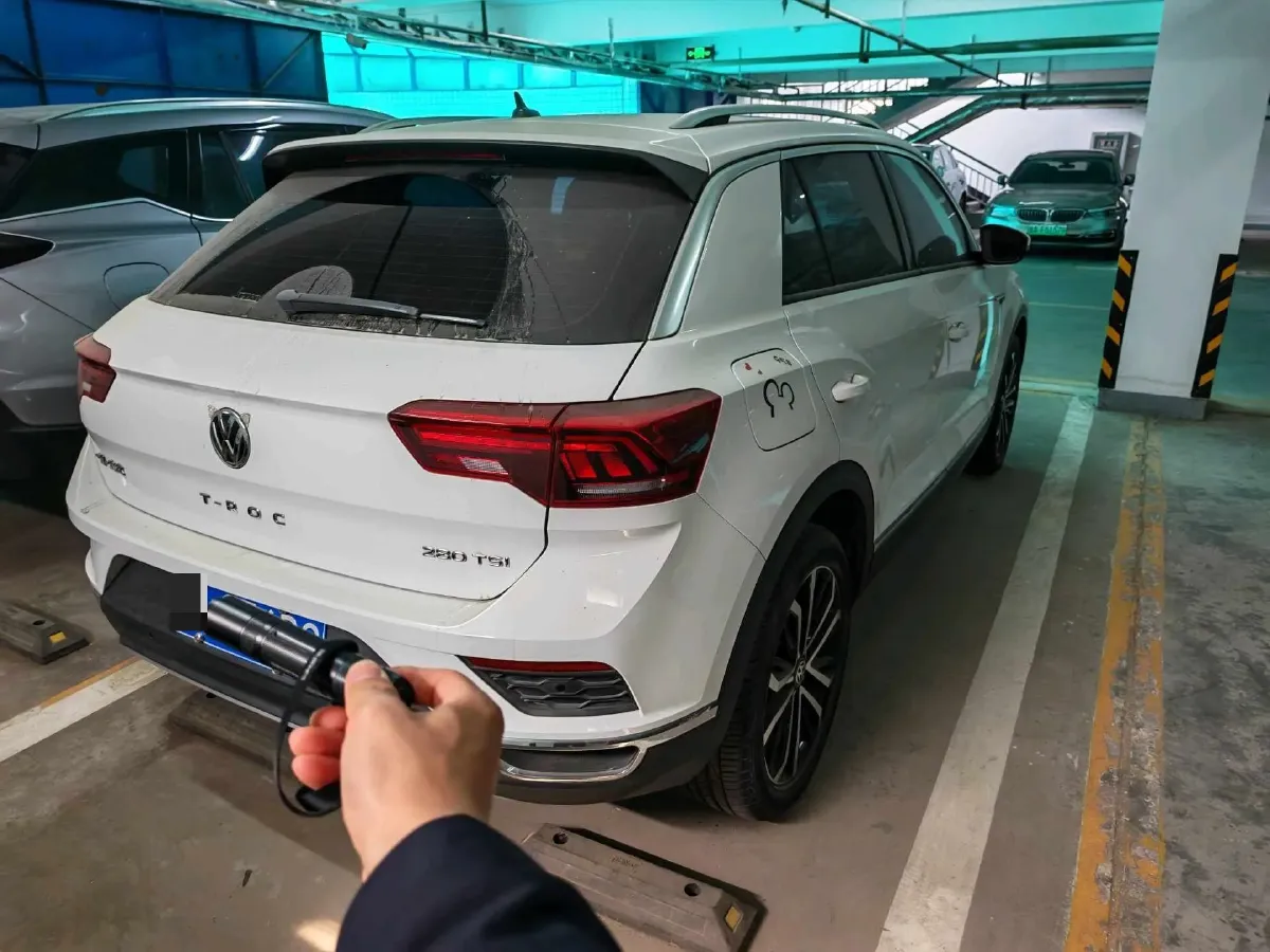 2020 Volkswagen T-Roc 1.4T 150HP L4 7DCT,autocango,china used car exporter,china ev exporter,chinese used car exporter,chinese used ev exporter