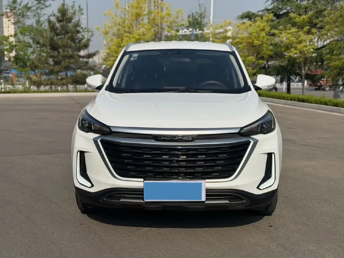 2019 BeiJing Auto X3 1.5L 116HP L4 4AT,autocango,china used car exporter,china ev exporter,chinese used car exporter,chinese used ev exporter