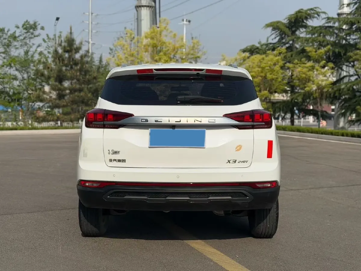 2019 BeiJing Auto X3 1.5L 116HP L4 4AT,autocango,china used car exporter,china ev exporter,chinese used car exporter,chinese used ev exporter