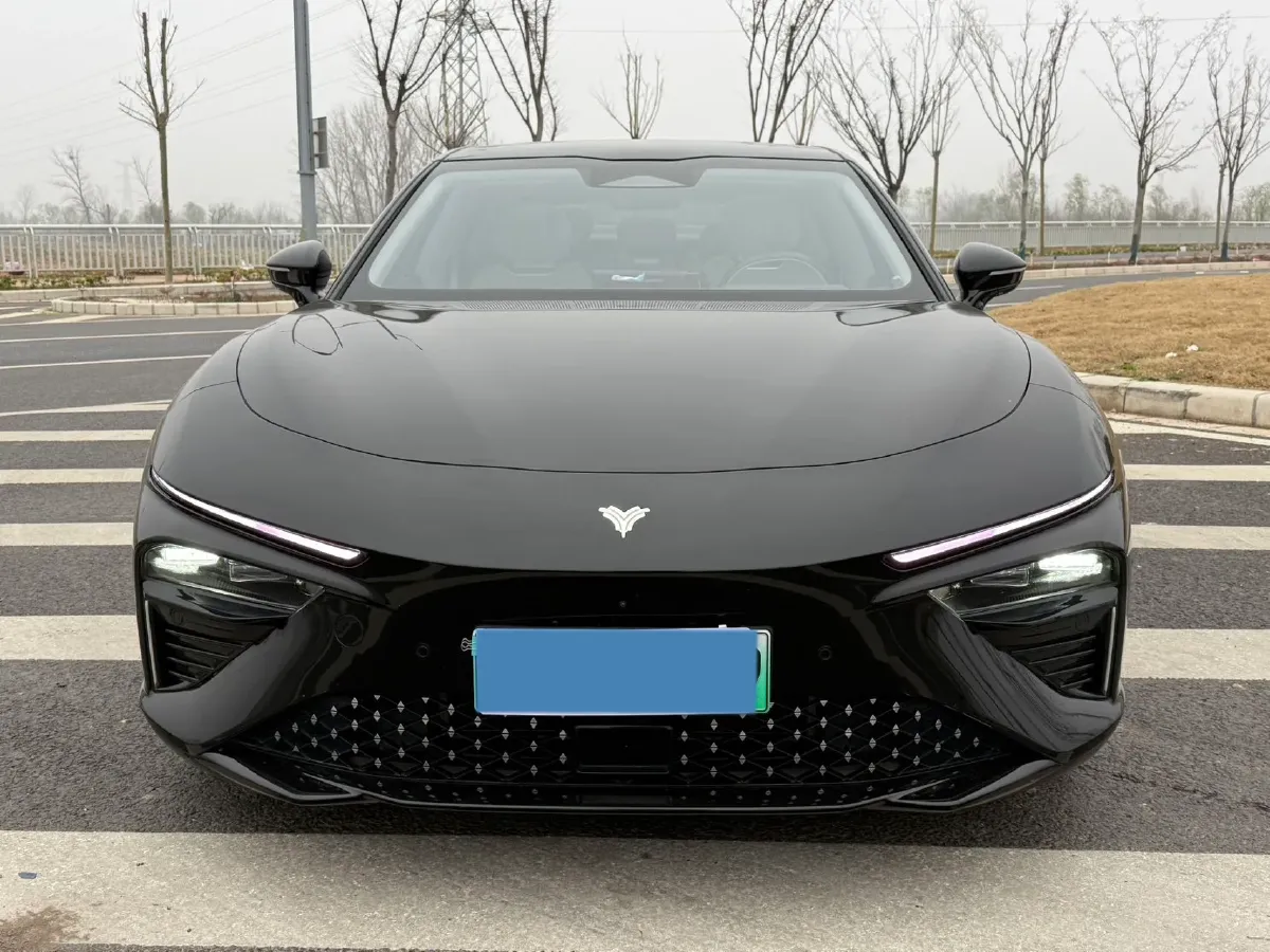 2022 Jeep Grand Commander 2.0T 234HP L4 9AT,autocango,china used car exporter,china ev exporter,chinese used car exporter,chinese used ev exporter