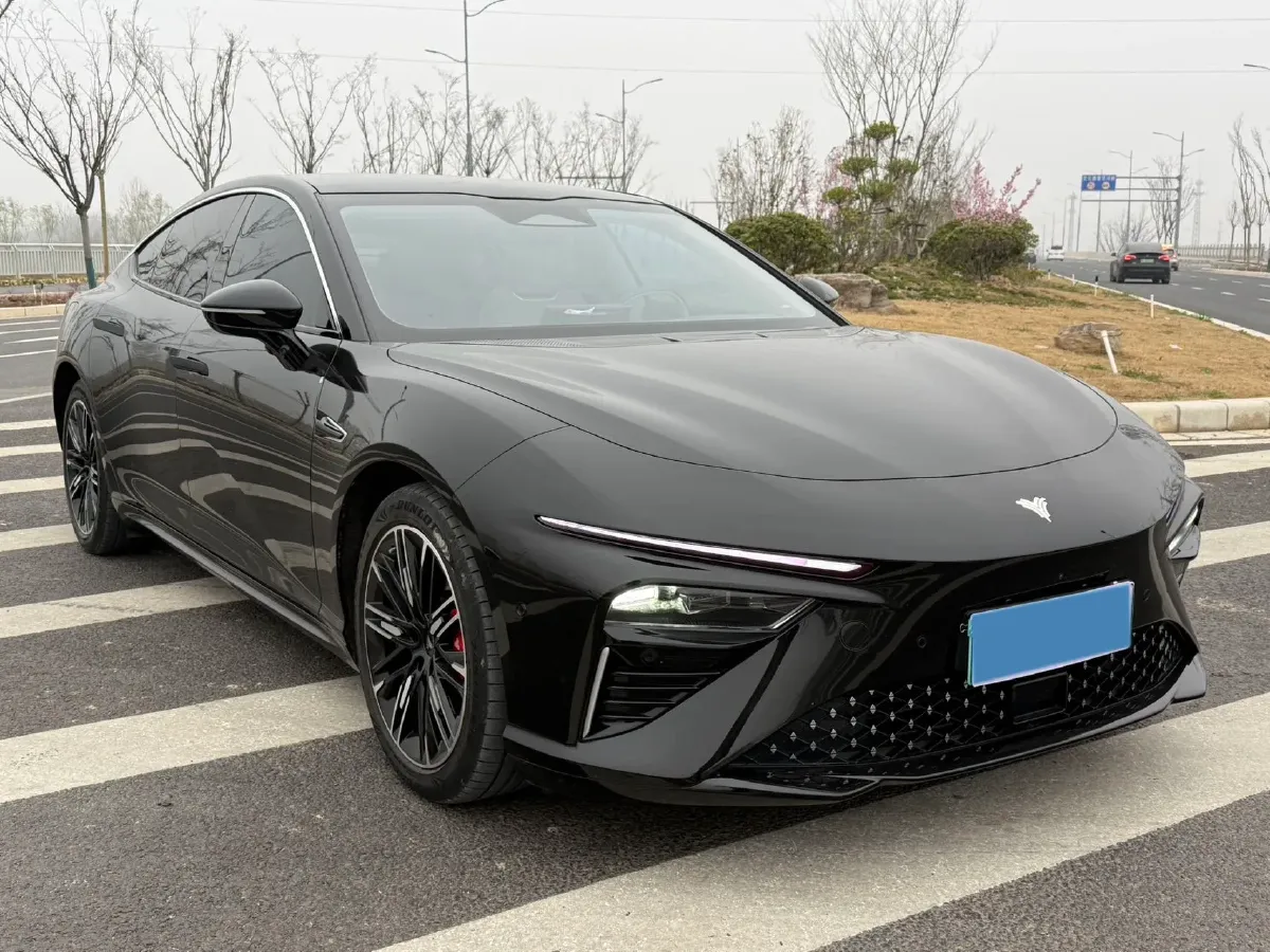 2022 Jeep Grand Commander 2.0T 234HP L4 9AT,autocango,china used car exporter,china ev exporter,chinese used car exporter,chinese used ev exporter