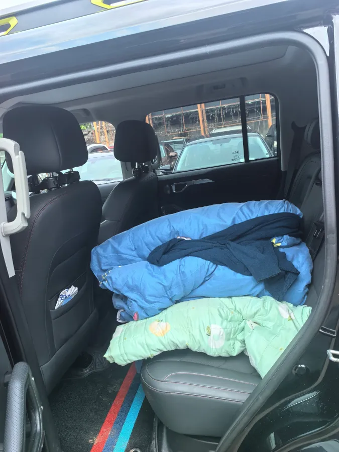 2023 Jetour Traveller 2.0T 254HP L4 7DCT,autocango,china used car exporter,china ev exporter,chinese used car exporter,chinese used ev exporter