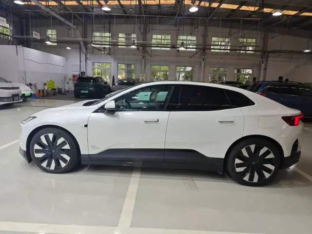 2024 Polestar 4 BEV 100KWH,autocango,china used car exporter,china ev exporter,chinese used car exporter,chinese used ev exporter