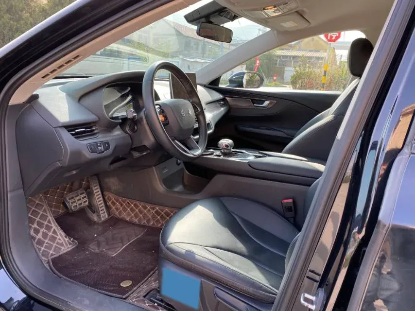 2021 HongQi E-QM5 BEV 54KWH,autocango,china used car exporter,china ev exporter,chinese used car exporter,chinese used ev exporter