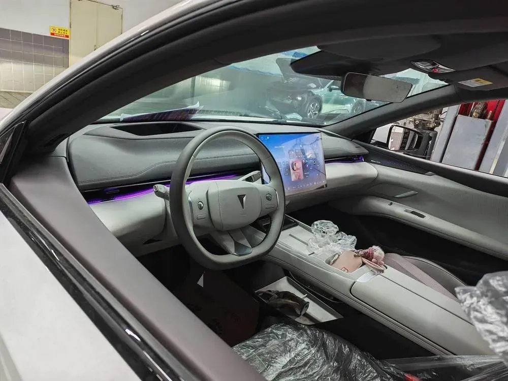 2026 Deepal L07 BEV,autocango,china used car exporter,china ev exporter,chinese used car exporter,chinese used ev exporter