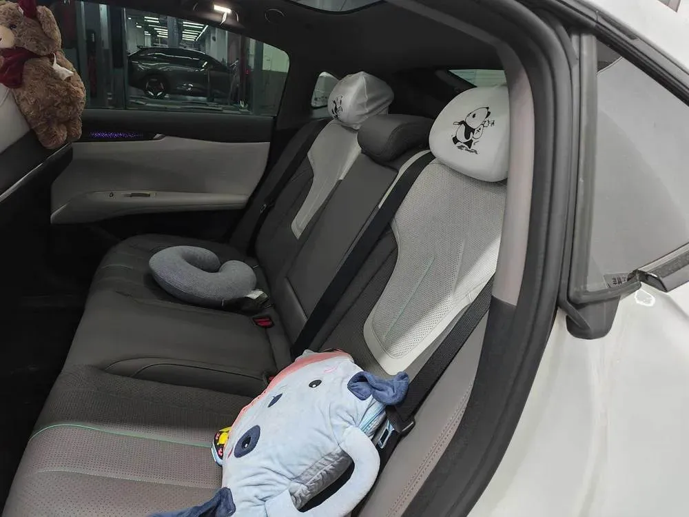 2026 Deepal L07 BEV,autocango,china used car exporter,china ev exporter,chinese used car exporter,chinese used ev exporter