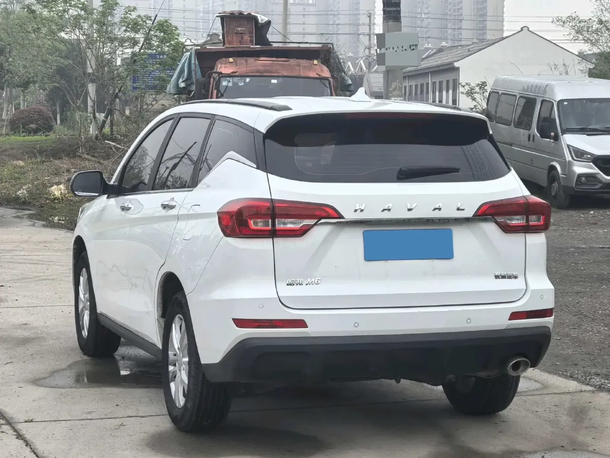 2019 Haval M6 1.5T 150HP L4 7DCT,autocango,china used car exporter,china ev exporter,chinese used car exporter,chinese used ev exporter
