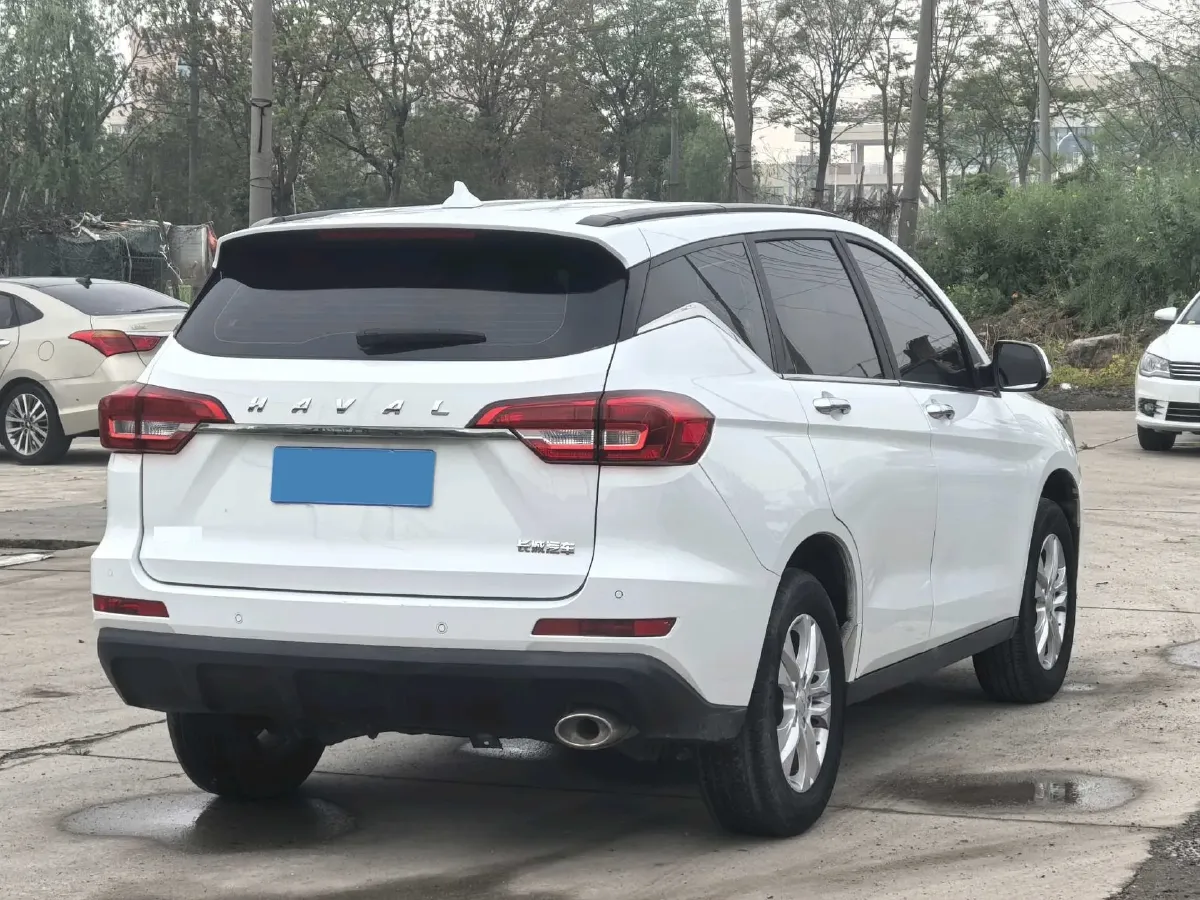 2019 Haval M6 1.5T 150HP L4 7DCT,autocango,china used car exporter,china ev exporter,chinese used car exporter,chinese used ev exporter