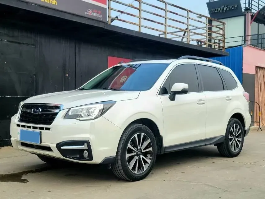 2018 BMW 1 Series 1.5T 136HP L3 8AT,autocango,china used car exporter,china ev exporter,chinese used car exporter,chinese used ev exporter