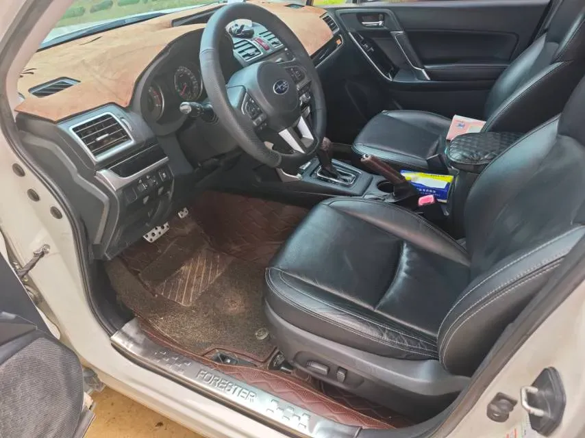 2018 BMW 1 Series 1.5T 136HP L3 8AT,autocango,china used car exporter,china ev exporter,chinese used car exporter,chinese used ev exporter