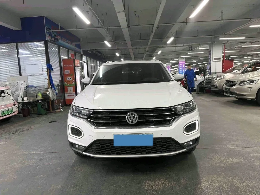 2018 Jeep Renegade 2.0L 155HP L4 9AT,autocango,china used car exporter,china ev exporter,chinese used car exporter,chinese used ev exporter