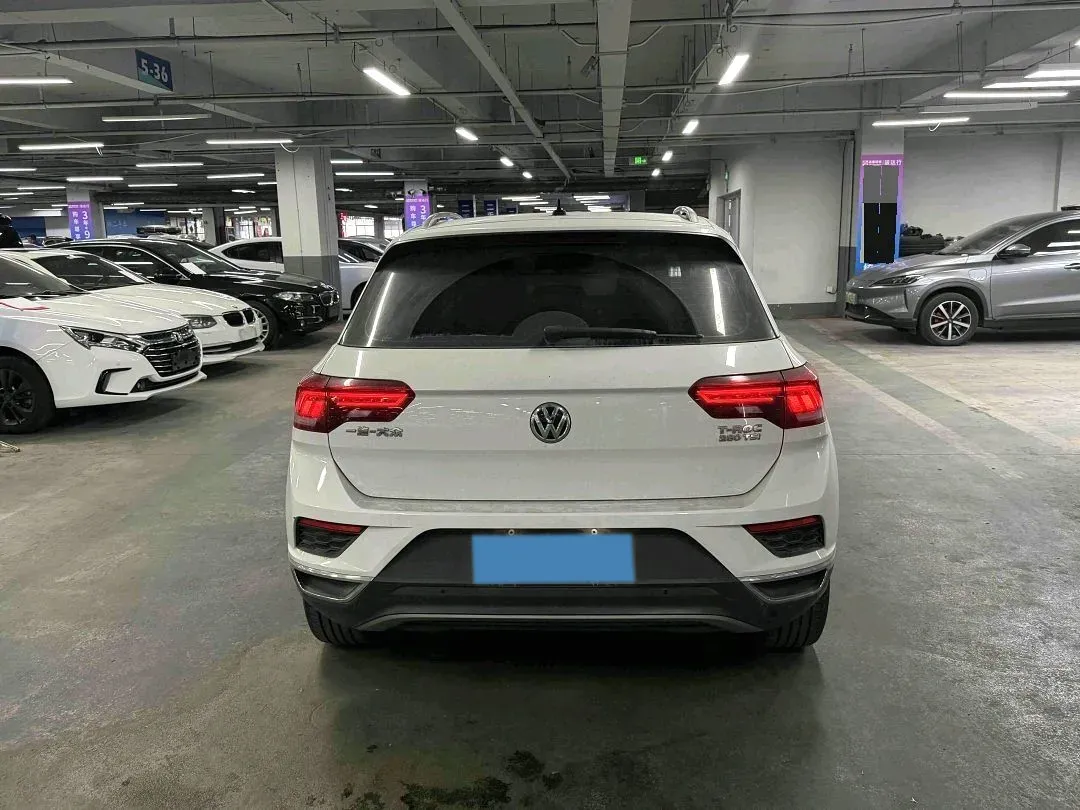 2018 Jeep Renegade 2.0L 155HP L4 9AT,autocango,china used car exporter,china ev exporter,chinese used car exporter,chinese used ev exporter