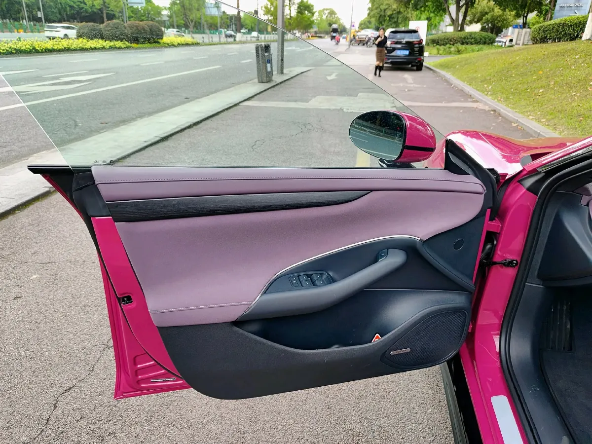 2024 MI SU7 BEV 73.6KWH,autocango,china used car exporter,china ev exporter,chinese used car exporter,chinese used ev exporter