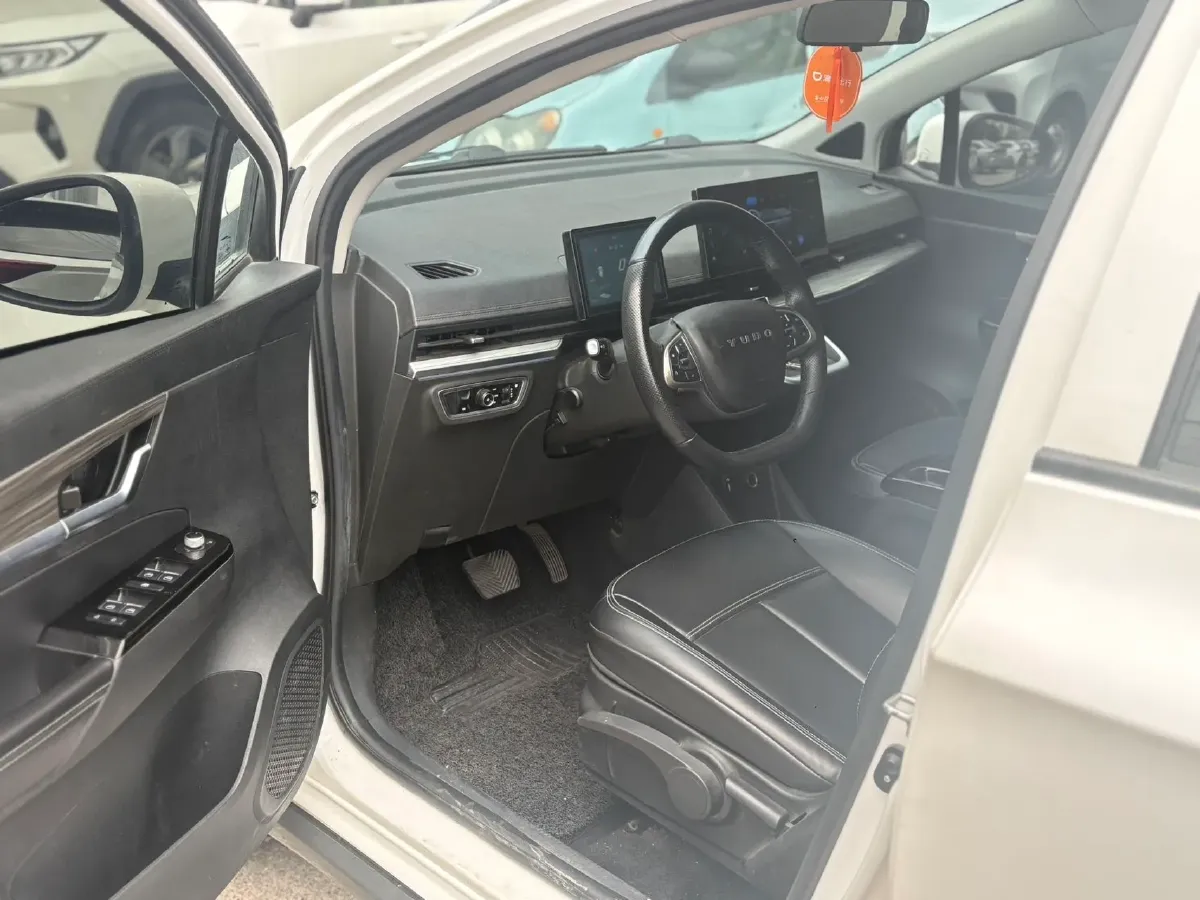 2023 BaoJun Cloud BEV 37.9KWH,autocango,china used car exporter,china ev exporter,chinese used car exporter,chinese used ev exporter