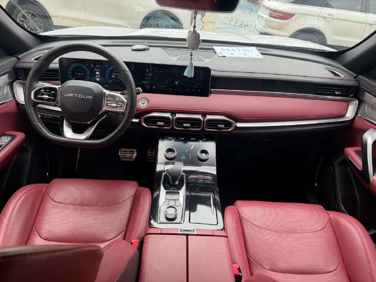 2021 Chery Tiggo 8 Plus 1.6T 197HP L4 7DCT,autocango,china used car exporter,china ev exporter,chinese used car exporter,chinese used ev exporter