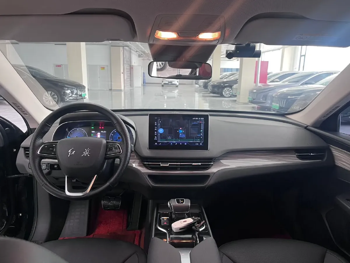 2024 HongQi E-QM5 BEV 72KWH,autocango,china used car exporter,china ev exporter,chinese used car exporter,chinese used ev exporter