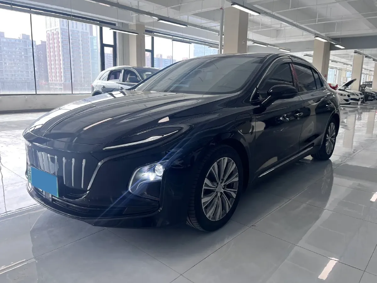 2024 HongQi E-QM5 BEV 72KWH,autocango,china used car exporter,china ev exporter,chinese used car exporter,chinese used ev exporter