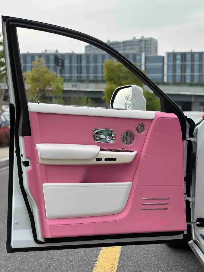 2018 Rolls-Royce Phantom 6.7T 571HP V12 8AT,autocango,china used car exporter,china ev exporter,chinese used car exporter,chinese used ev exporter