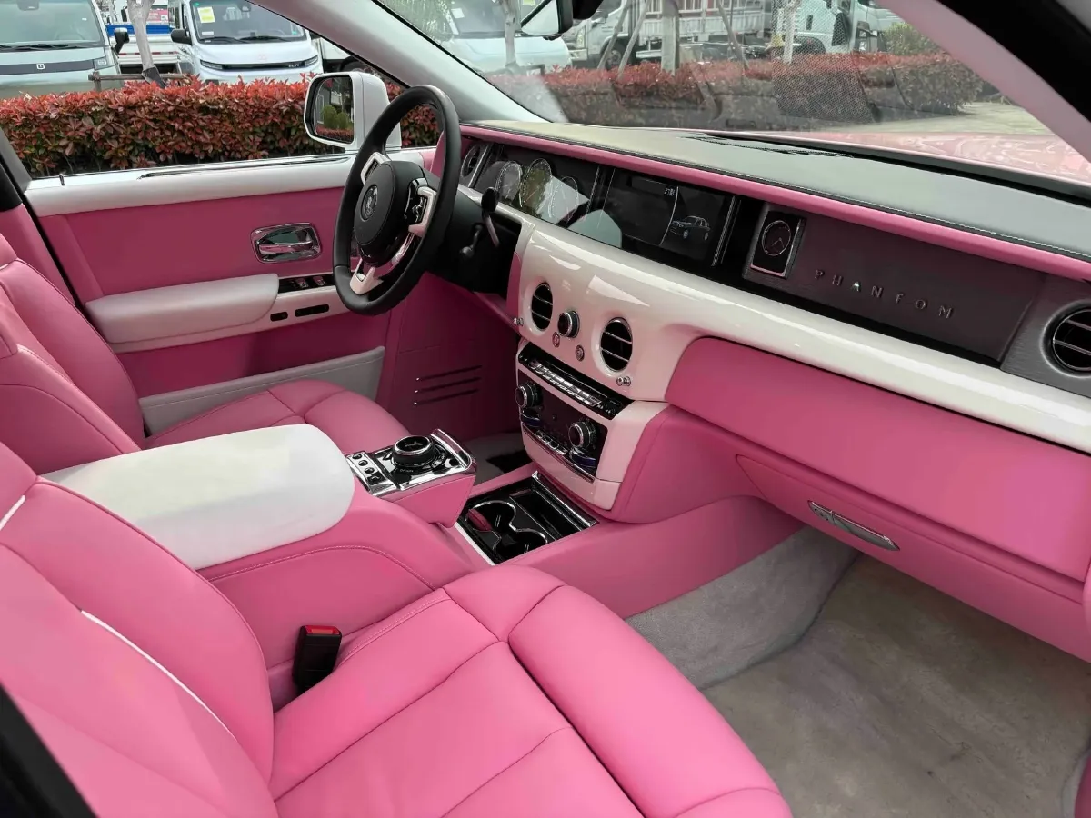 2018 Rolls-Royce Phantom 6.7T 571HP V12 8AT,autocango,china used car exporter,china ev exporter,chinese used car exporter,chinese used ev exporter