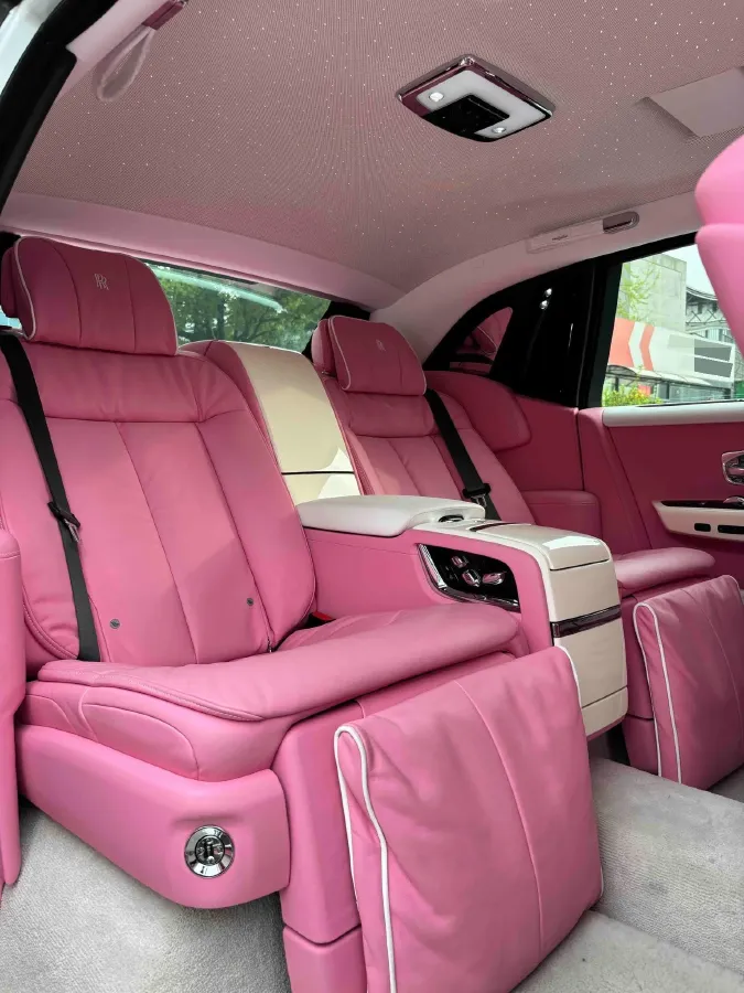 2018 Rolls-Royce Phantom 6.7T 571HP V12 8AT,autocango,china used car exporter,china ev exporter,chinese used car exporter,chinese used ev exporter