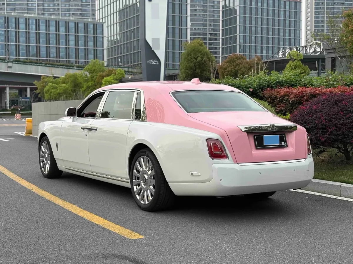 2018 Rolls-Royce Phantom 6.7T 571HP V12 8AT,autocango,china used car exporter,china ev exporter,chinese used car exporter,chinese used ev exporter
