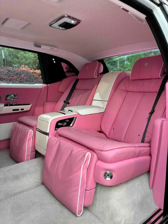 2018 Rolls-Royce Phantom 6.7T 571HP V12 8AT,autocango,china used car exporter,china ev exporter,chinese used car exporter,chinese used ev exporter