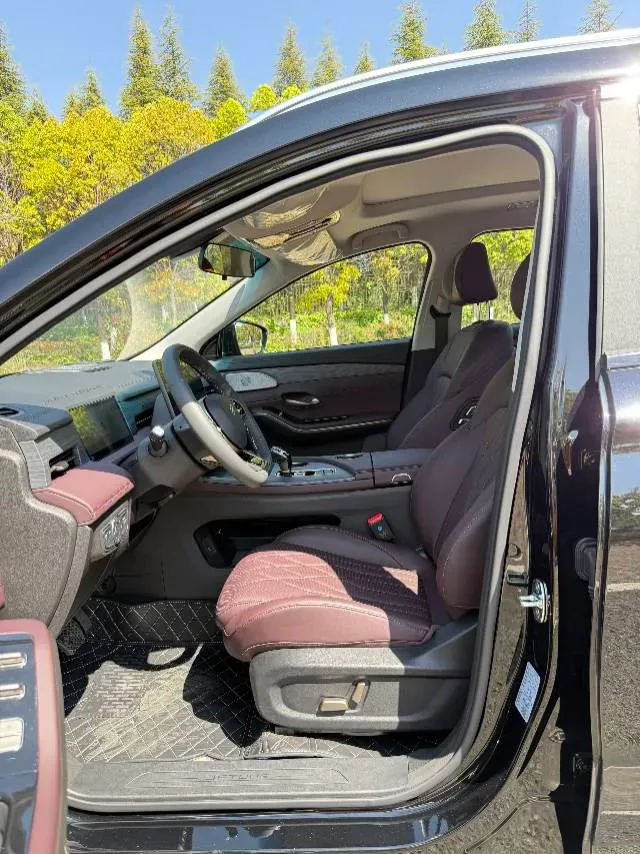 2026 Jetour X70L 2.0T 254HP L4 8AT,autocango,china used car exporter,china ev exporter,chinese used car exporter,chinese used ev exporter