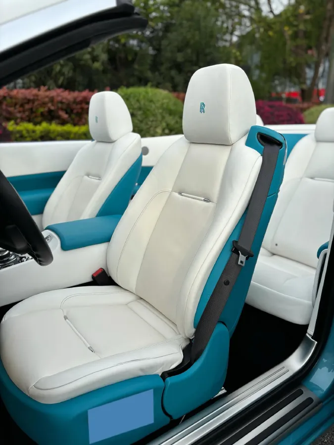 2015 Rolls-Royce Dawn 6.6T 571HP V12 8AT,autocango,china used car exporter,china ev exporter,chinese used car exporter,chinese used ev exporter