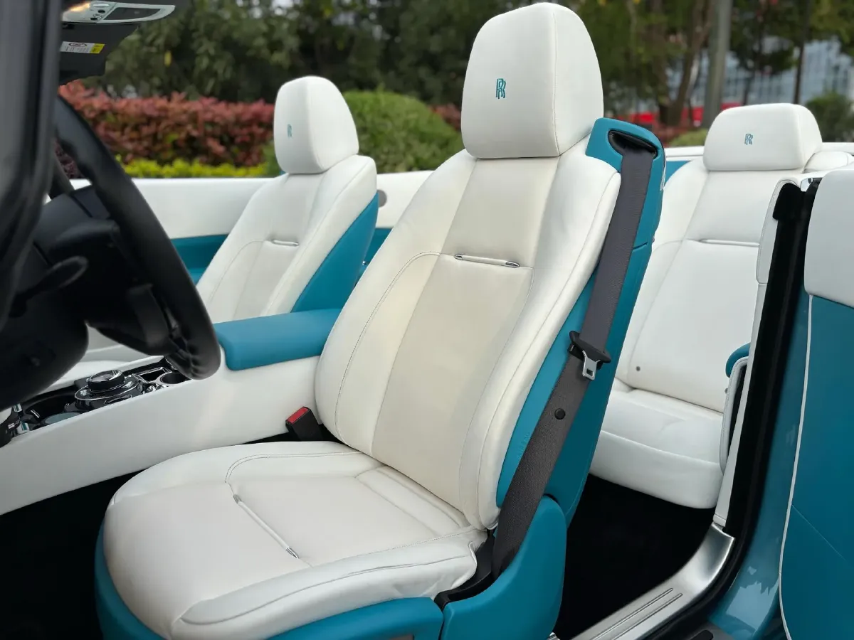 2015 Rolls-Royce Dawn 6.6T 571HP V12 8AT,autocango,china used car exporter,china ev exporter,chinese used car exporter,chinese used ev exporter